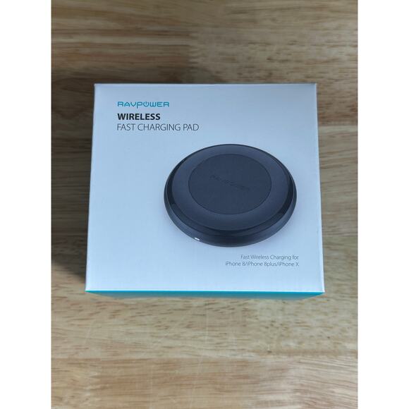 RavPower Wireless Fast Charging Pad NIB - Picture 1 of 4